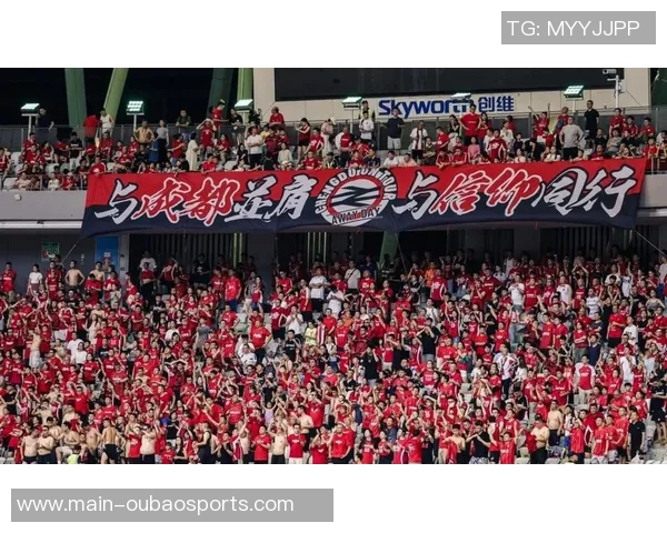 武汉三镇只需一胜即可确保保级优势领先降级区7分剩余三轮赛程紧迫 武汉三镇只需一胜即可确保保级优势领先降级区7分剩余三轮赛程紧迫