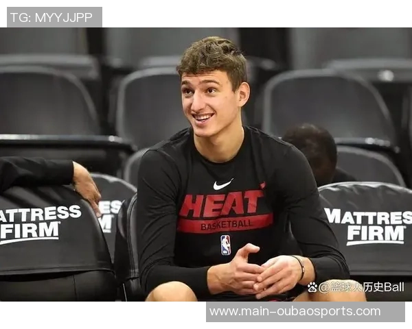 约维奇表达希望首发出场的愿望理解斯波的战术选择与决策