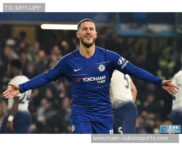 阿扎尔重返斯坦福桥分享照片感慨回家感觉真好 阿扎尔重返斯坦福桥分享照片感慨回家感觉真好