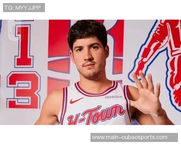 奥科吉坦言愿意接受乌度卡指导强调球员需重视教练的建议价值 奥科吉坦言愿意接受乌度卡指导强调球员需重视教练的建议价值