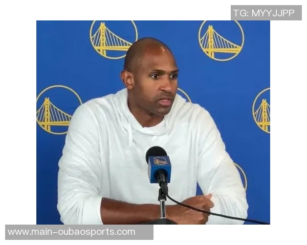 科尔阐述二阵容控球策略强调多控球手的重要性与霍福德的独特优势