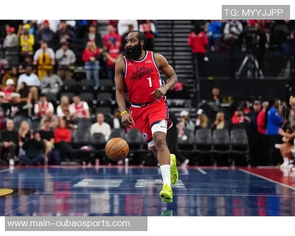 哈登得分25难救主快船战绩仅为2胜6负令人担忧